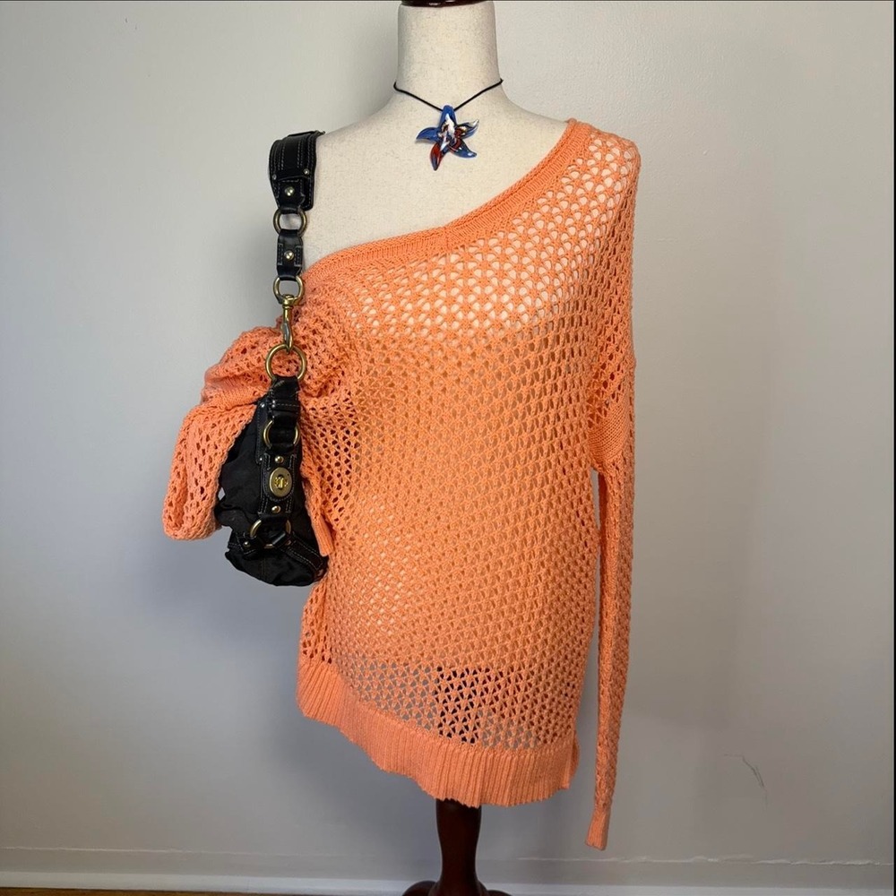 Mossimo Vintage 2000s Coral Off Shoulder Crochet Knit Slouchy Sweater Large